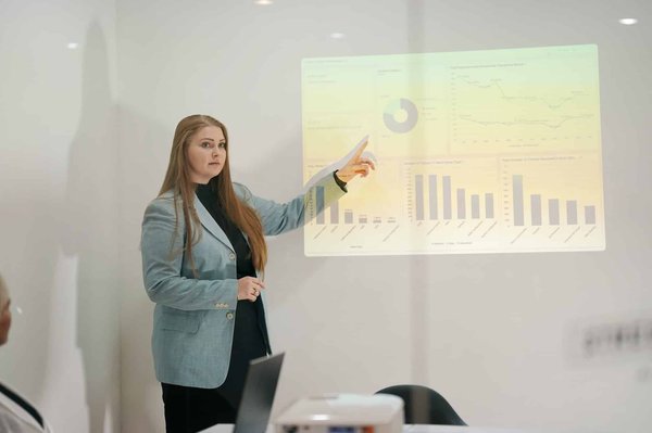 Welche sind die besten Methoden zur Entwicklung von Führungsqualitäten?